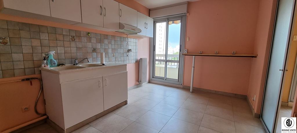 Appartement T2 VILLEURBANNE (69100) BONNE VISITE